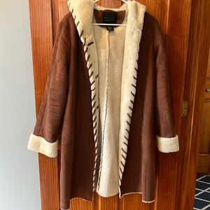 dally-do outerwear, gently worn, medium women’s coat